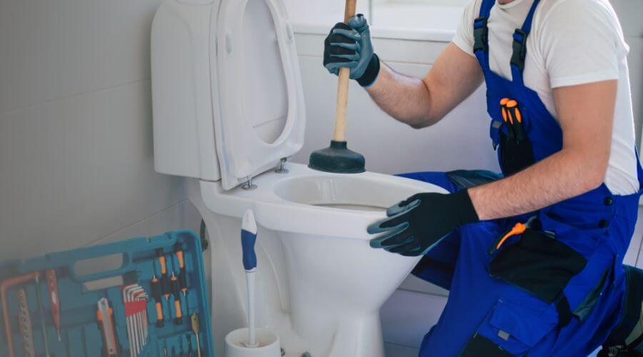 Expert burst pipe repair services in Iowa City, IA